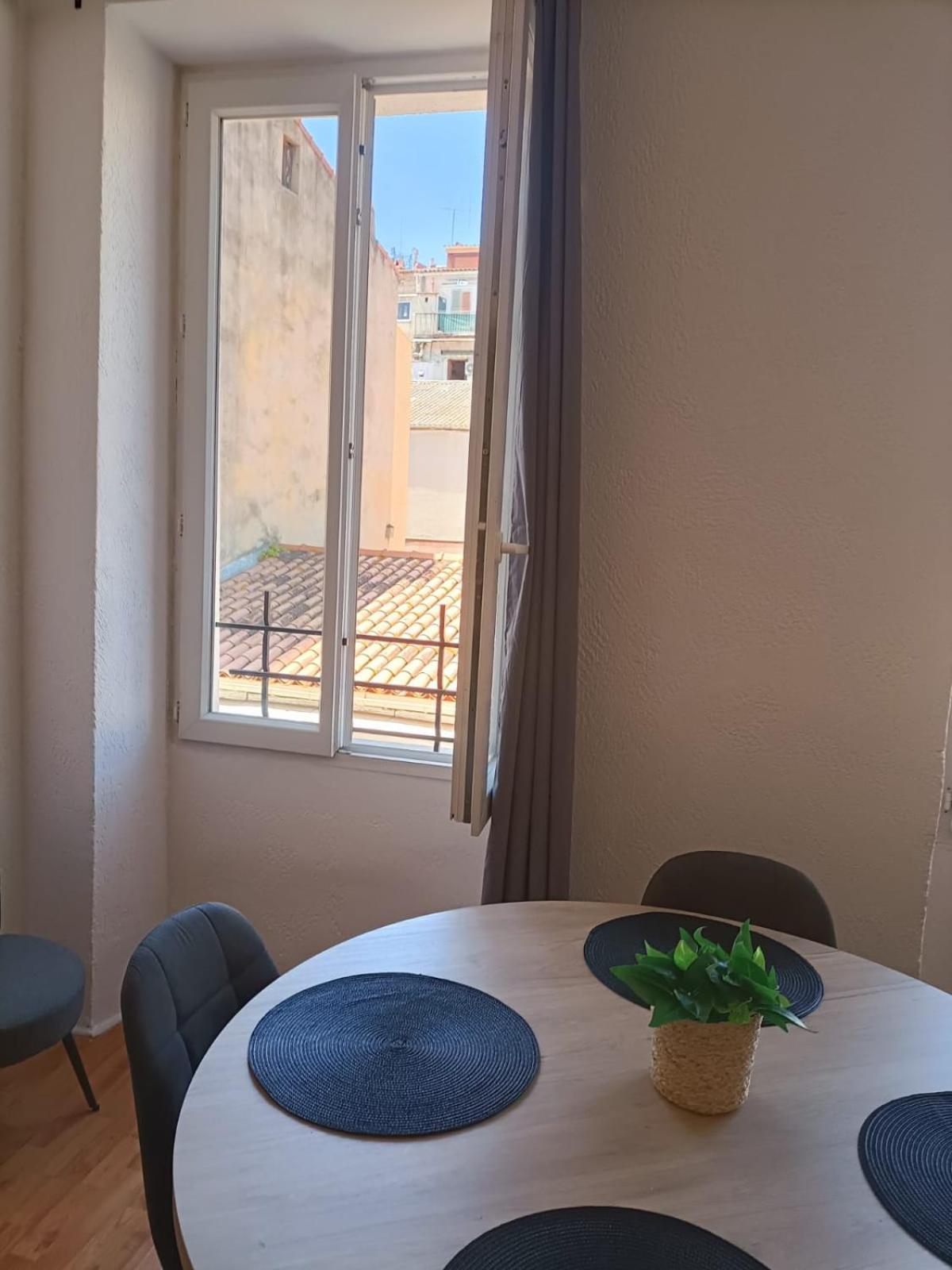 Cosy Fesch Street Apartment: Central Ajaccio Hideaway Exterior photo